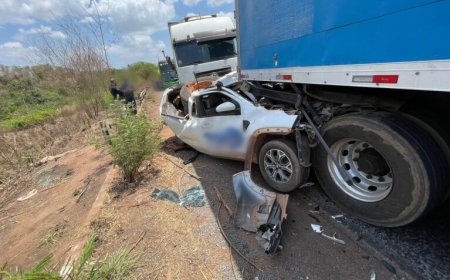 Motorista de caminhão é preso após causar acidente envolvendo 5 veículos