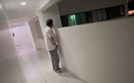 Médico é preso ao ser flagrado se masturbando em corredor de condomínio