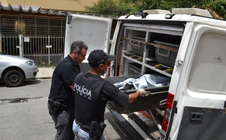 Motociclista morre após colidir com caminhão em rodovia