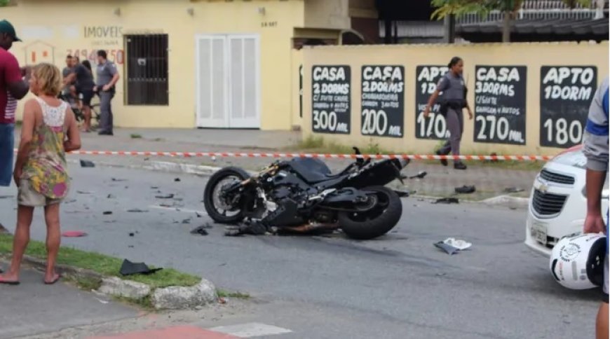 Homem morre após ser atropelado por motoqueiro que dava ''grau''