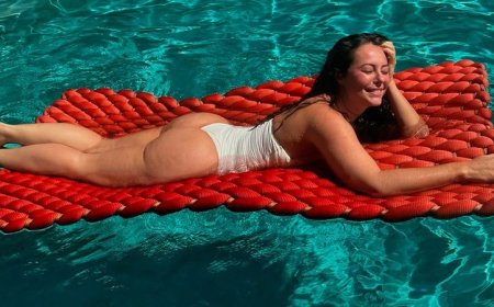 Paolla Oliveira posta fotos sem filtros e recebe elogios e críticas nas redes sociais