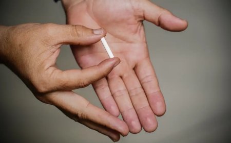 Anvisa suspende venda e propaganda de "chips da beleza"