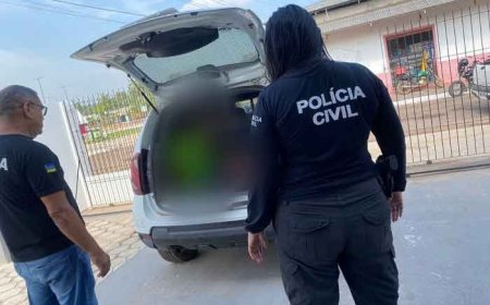 Homem é preso por agredir a ex-companheira com chutes, socos e capacetadas