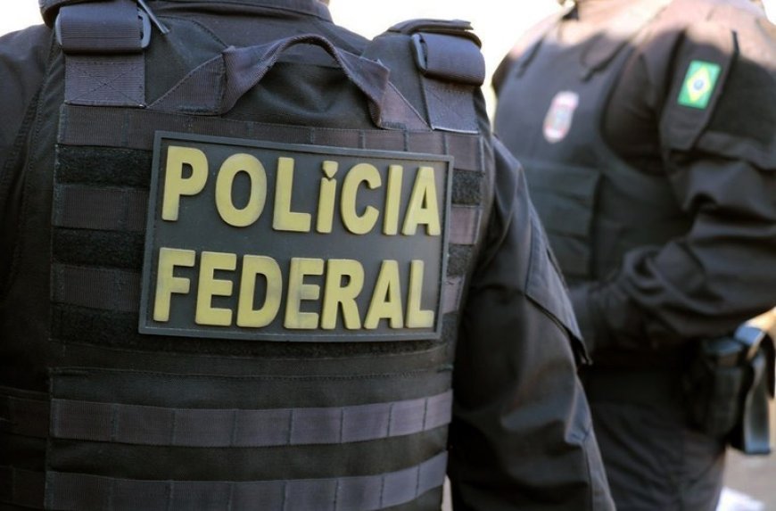 PF prende dois homens com R$ 500 mil durante ação contra crimes eleitorais em Niterói