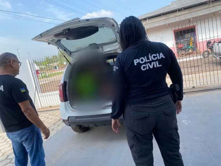 Homem é preso por agredir a ex-companheira com chutes, socos e capacetadas