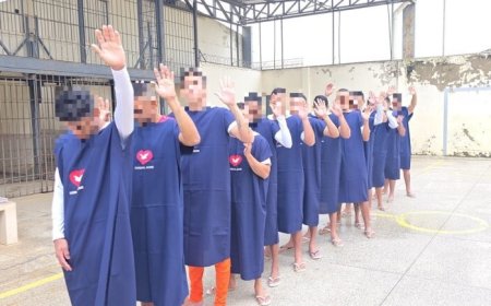 Transformação espiritual: cerimônia de batismo reúne mais de 100 presos no Acre