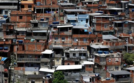 Lula lança programa de urbanização de favelas Periferia Viva