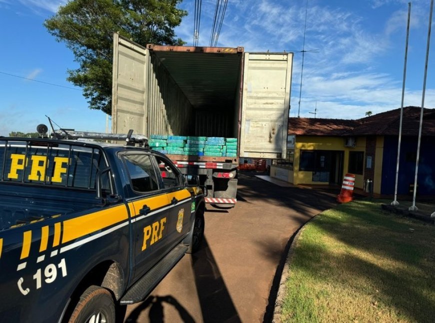 IMPRESSIONANTE: PRF apreende quase 4 toneladas de maconha; veja o vídeo