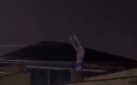 Homem em surto psicótico invade casa, mata idoso e ataca esposa; veja o vídeo