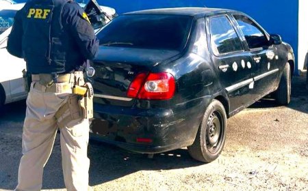 Homem recebe carro furtado como pagamento de dívida e acaba na delegacia