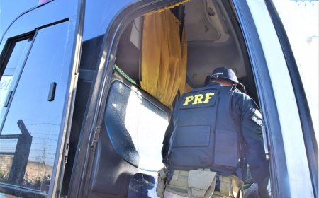 PRF prende passageiro de ônibus por abuso sexual a criança de 9 anos
