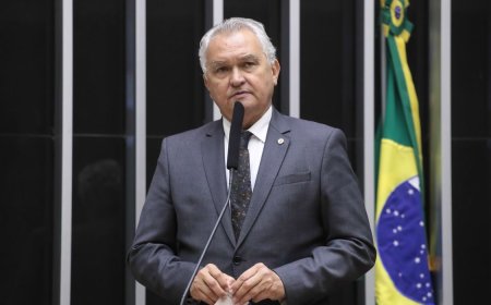 Justiça condena deputado do PL por incentivo a atos antidemocráticos