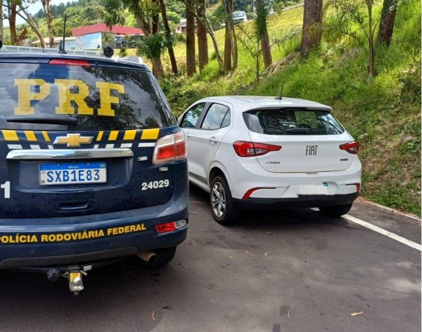 PRF recupera carro locado em MG e não devolvido há mais de oito meses