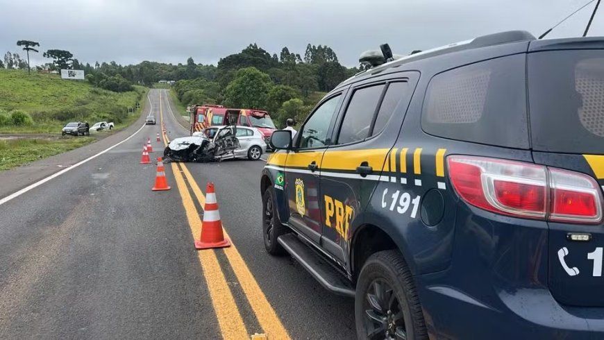 Motorista de BMW invade contramão, bate em dois carros e mata idosa na BR-277, no Paraná