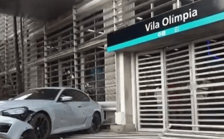 Motorista de BMW perde controle e invade entrada da estação em SP