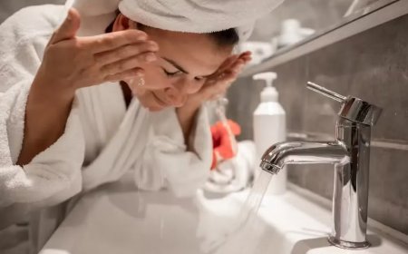 Mulher morre por ameba comedora de cérebro, após lavar o nariz com água da torneira