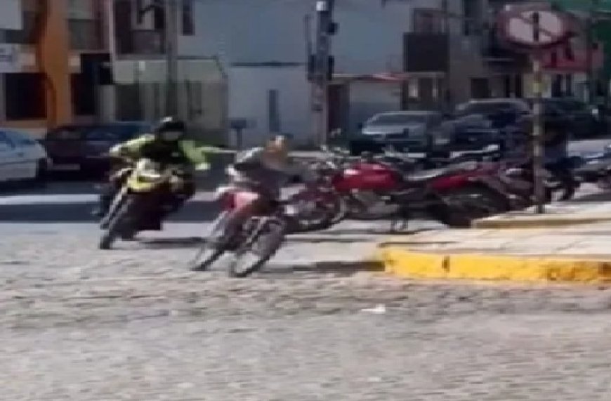 Fuga em ‘grau’: homem de bicicleta motorizada é perseguido e vídeo viraliza em Barbalha