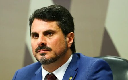 Senador Marcos do Val passa a usar tornozeleira eletrônica