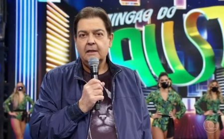 Apresentador Faustão é internado em hospital de SP