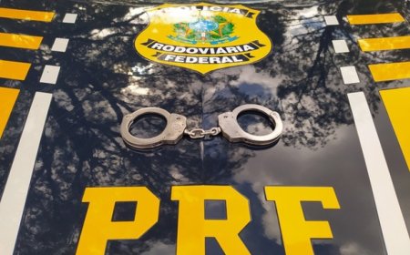 PRF prende homem com mais de 50 ocorrências de estelionato no DF