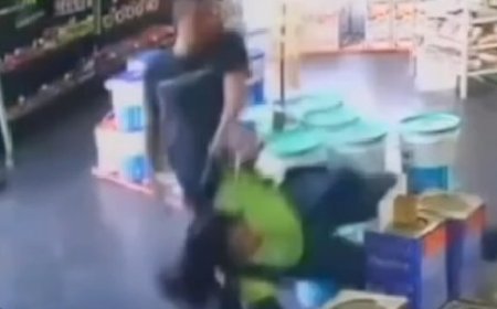 VÍDEO: Motorista agride agente de trânsito após ser multado por estacionamento irregular