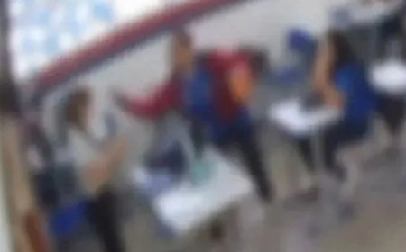 VÍDEO: Aluno chega atrasado na aula e dá tapa no rosto de professora