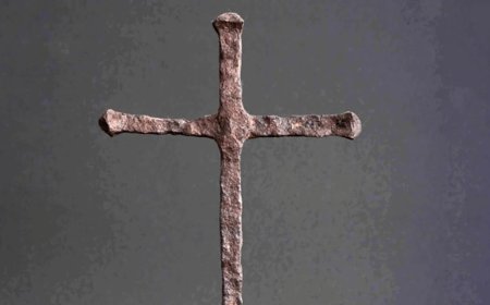 Idosa é agredida por padre durante suposto exorcismo no interior de SP