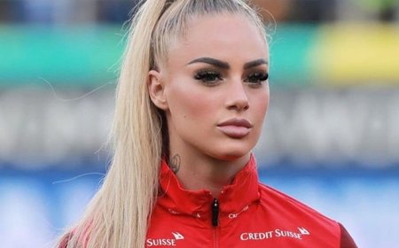 Jogadora mais seguida do mundo deixa time do ex-namorado brasileiro