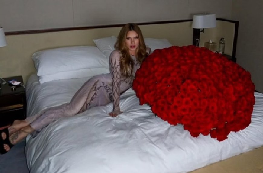 Virginia Fonseca recebe buquê de rosas avaliado em R$ 19 mil em Dubai