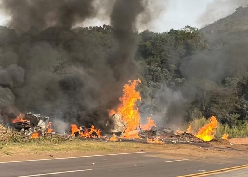 Caminhão-tanque com etanol tomba na BR-040, e motorista morre carbonizado