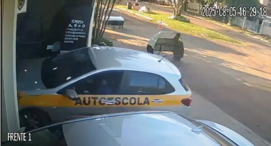 Aluna invade autoescola durante tentativa de baliza no Paraná; veja vídeo