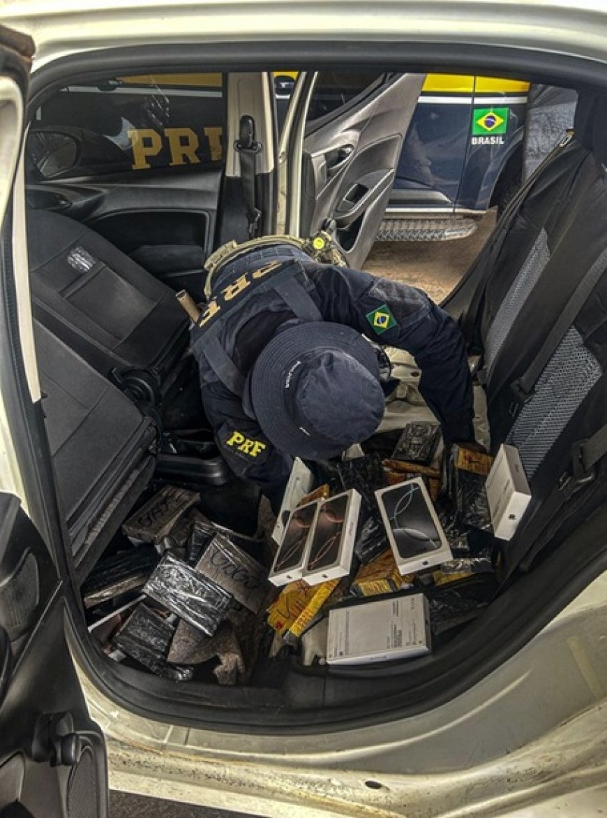 PRF flagra fundo falso em veículo com R$ 350 mil em remédios contrabandeados na BR-153