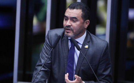 Alvo de investigação, governador do Tocantins é afastado do cargo