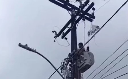 Criança leva choque após escalar poste para pegar pipa
