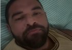Personal trainer é esmagado por barra de ferro de 100 kg em academia