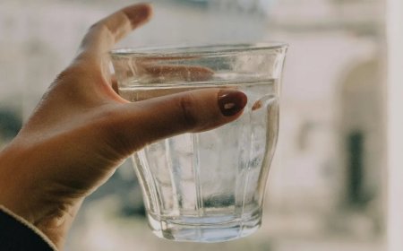 Homem é hospitalizado com sintomas de intoxicação após beber água em SP