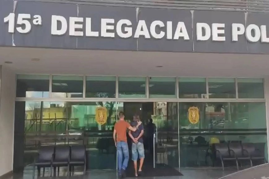 Homem racha cabeça de rival após recusa em dividir bebida