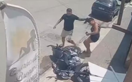 Homem invade clínica de beleza e retira mulher puxando pelos cabelos