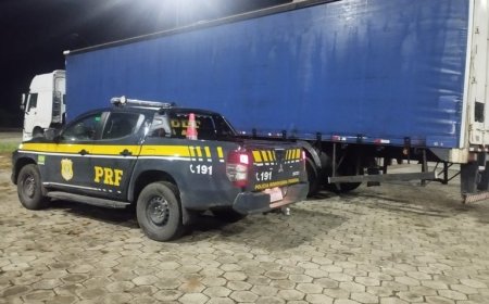 Golpe na estrada: PRF descobre carreta com placas falsas