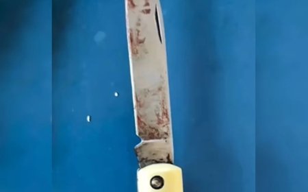 Filho esfaqueia pai de 82 anos e vizinhos prendem agressor no poste