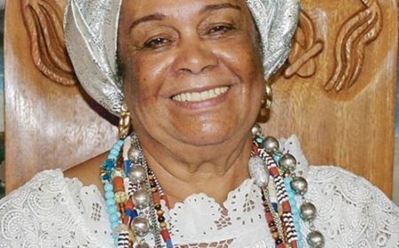 Lula lamenta morte de Mãe Carmen: “liderou terreiro com muito amor”