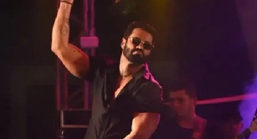 Cantor de forró morre em acidente de moto na Bahia