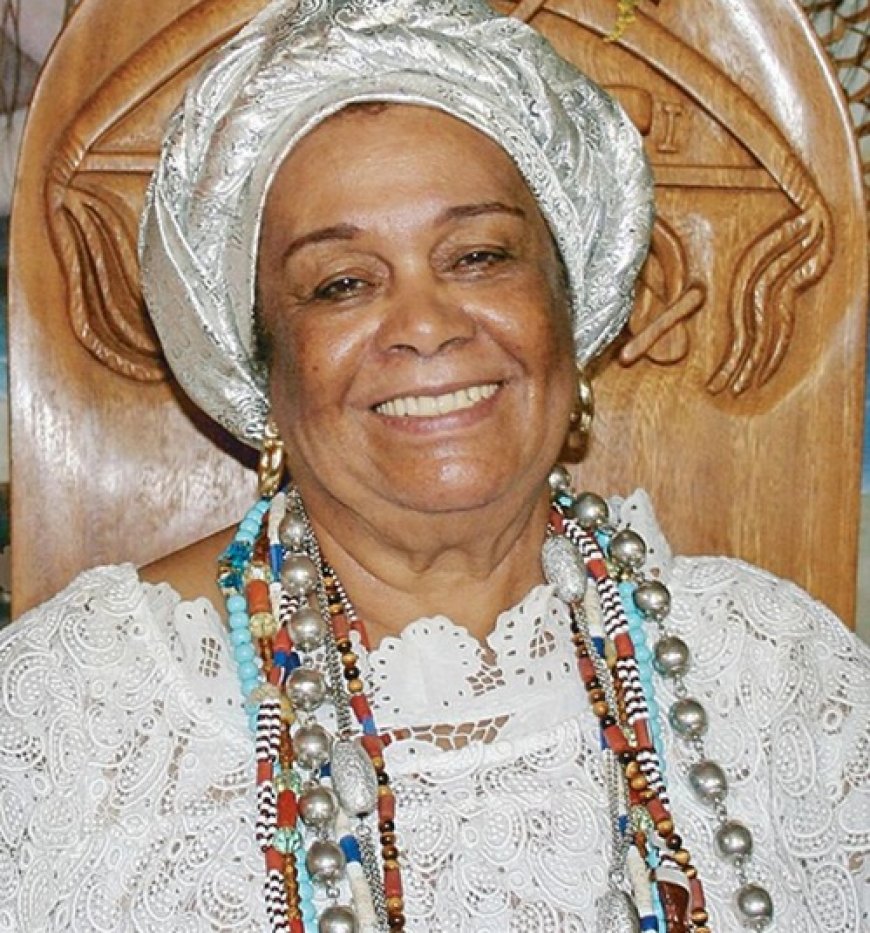 Lula lamenta morte de Mãe Carmen: “liderou terreiro com muito amor”