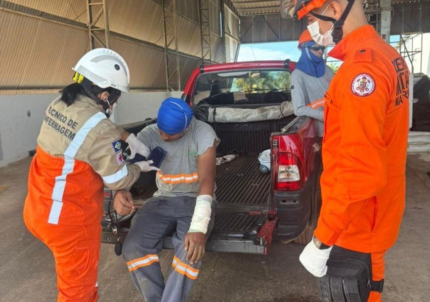 Trabalhador tem braço preso em esteira de grãos e é socorrido pelos Bombeiros