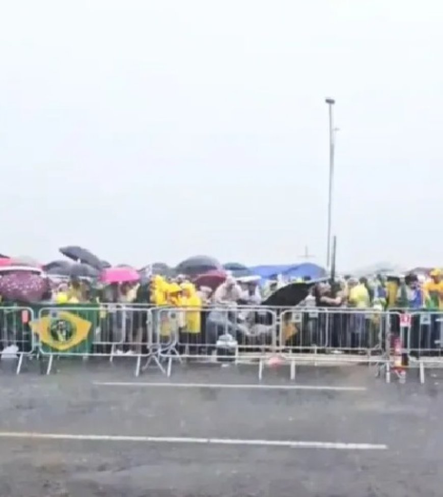 Vídeo mostra momento exato de queda de raio em grupo de Nikolas Ferreira; assista