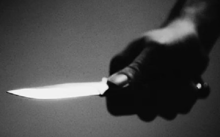 Discussão por moedas termina em facada no peito em bar