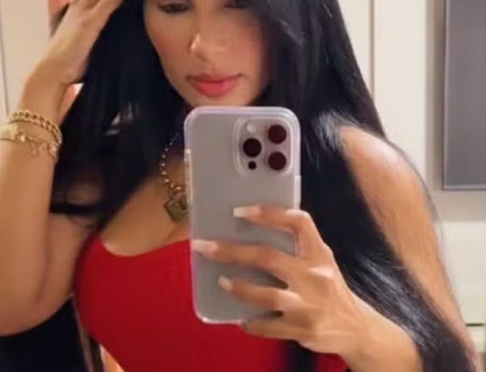 Empresária é morta a tiros dentro de carro de luxo no interior da Bahia