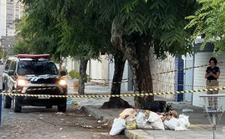 Assassinos escolhem porta de escola para incinerar corpo de mulher dentro de mala