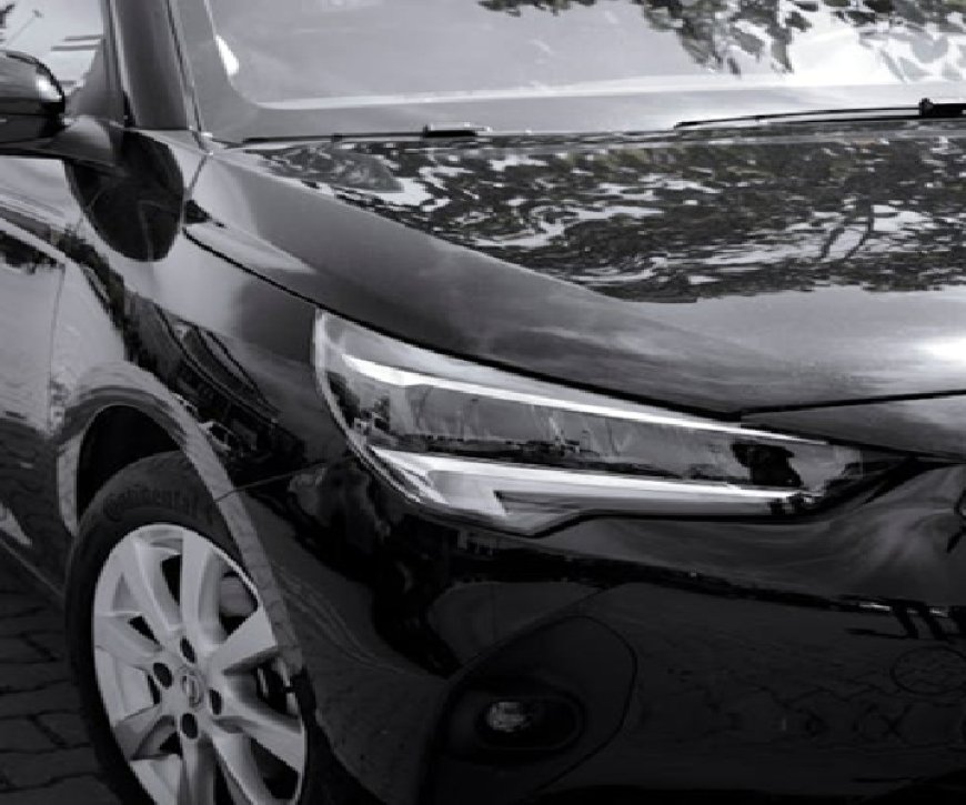 Homem que não aceitava o término arremessa ex de moto e foge sem prestar socorro