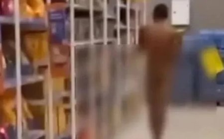 Totalmente nu, homem invade shopping, furta cerveja e acaba preso